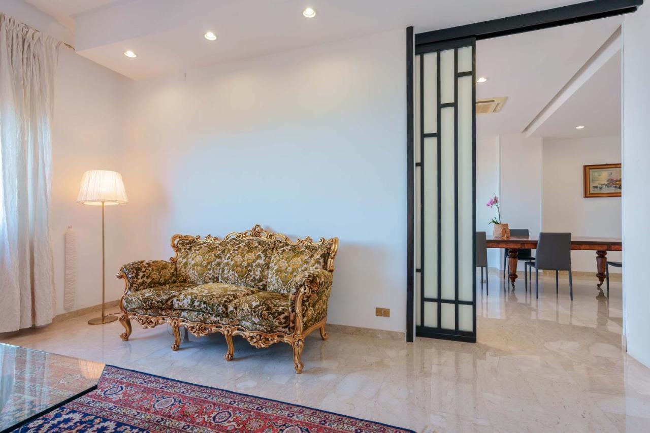 Ai Marinai Bed & Breakfast ตารันโต ภายนอก รูปภาพ