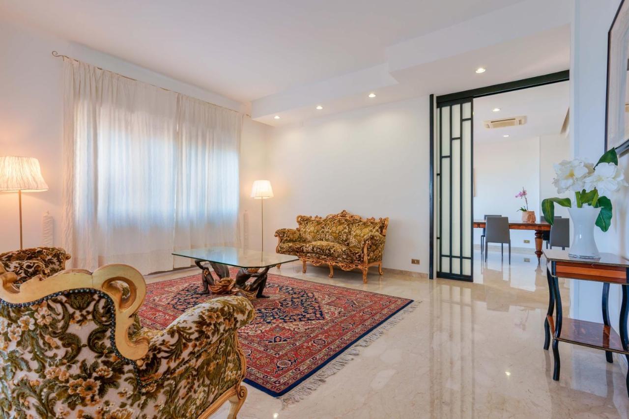 Ai Marinai Bed & Breakfast ตารันโต ภายนอก รูปภาพ