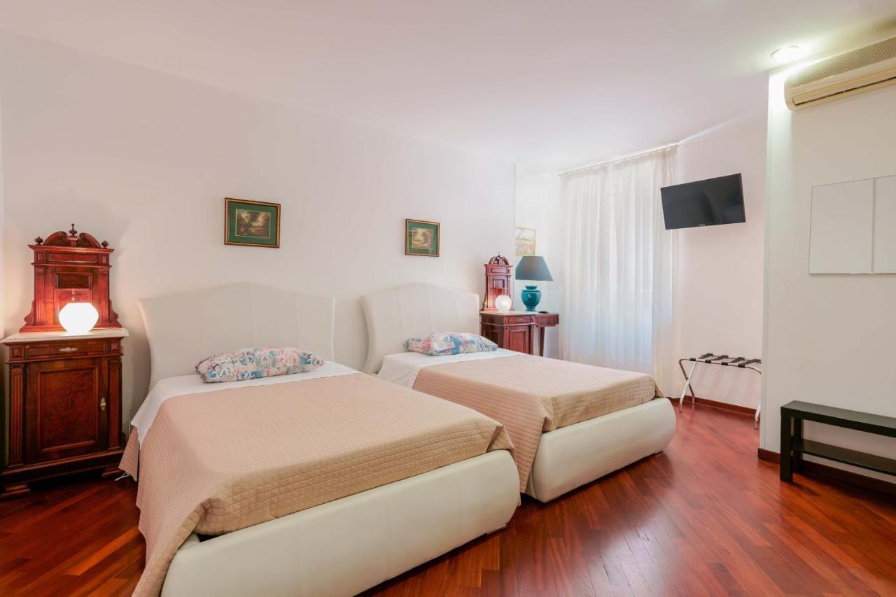 Ai Marinai Bed & Breakfast ตารันโต ภายนอก รูปภาพ