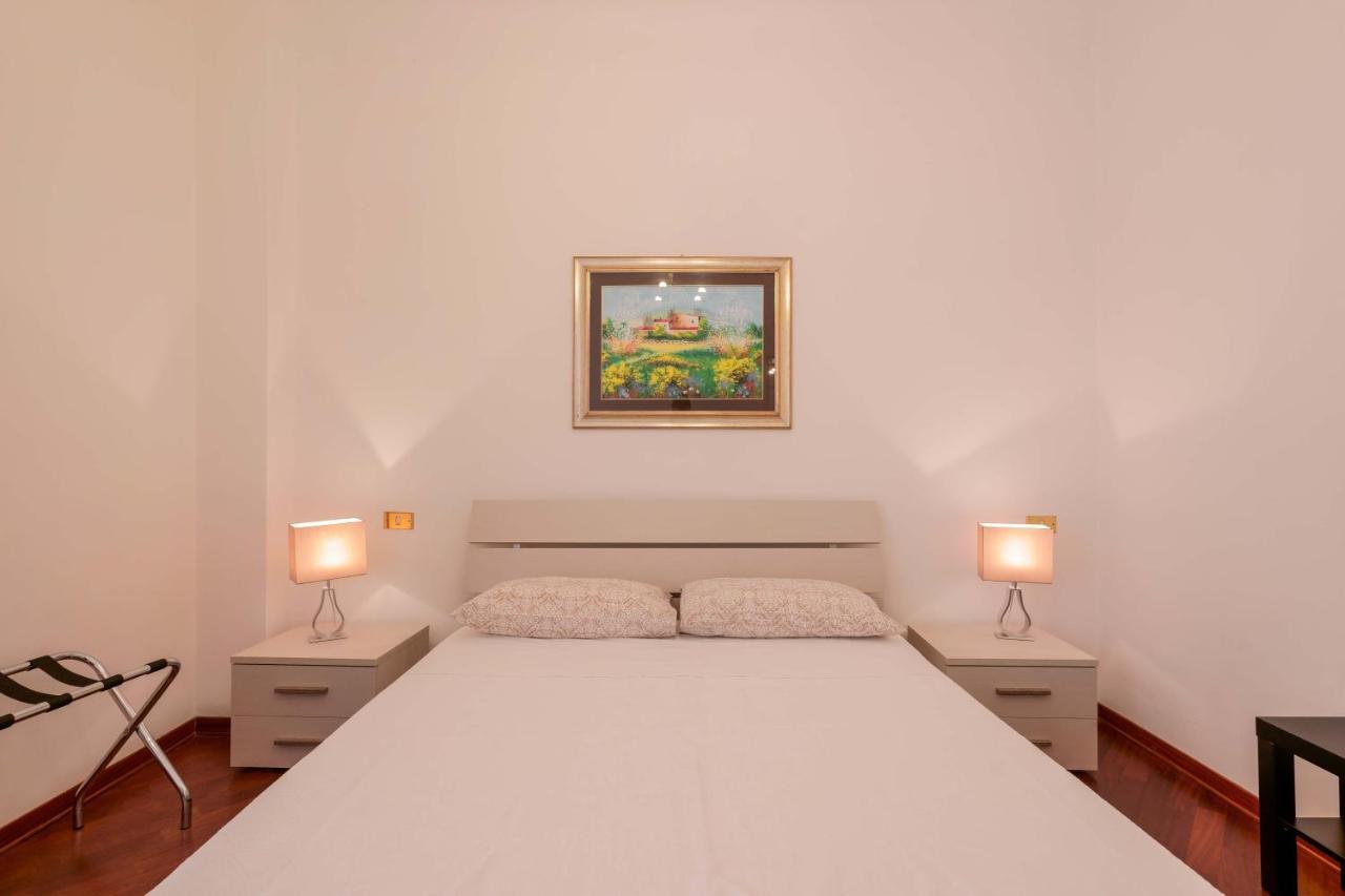 Ai Marinai Bed & Breakfast ตารันโต ภายนอก รูปภาพ