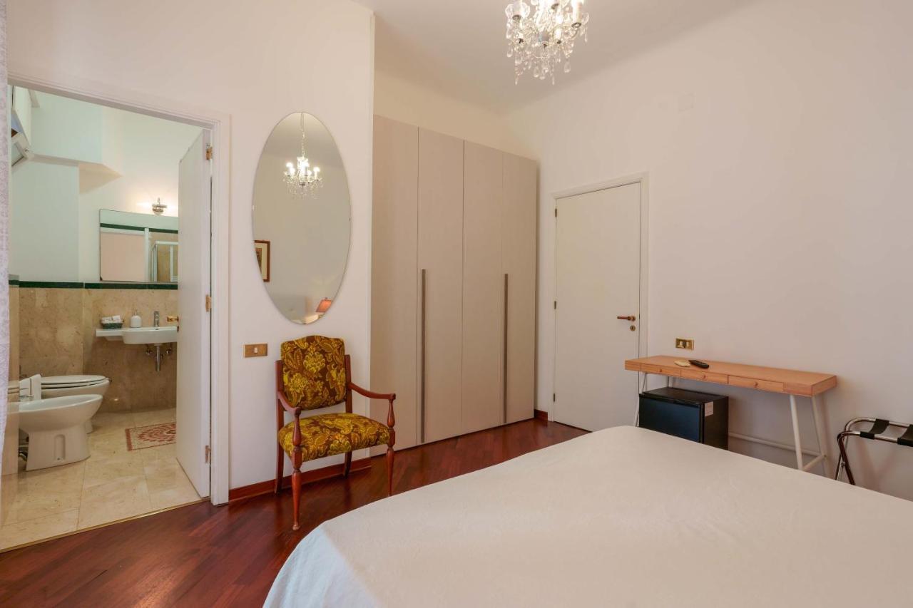 Ai Marinai Bed & Breakfast ตารันโต ภายนอก รูปภาพ
